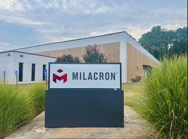 ASSOCIATE SPOTLIGHT: RICKY RAMIREZ - Milacron